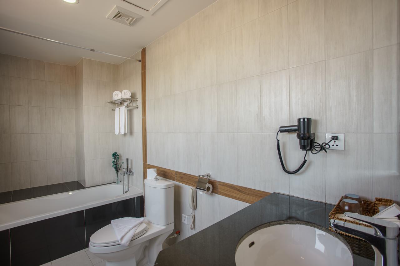 פנום פן Kuch Oudom Hotel מראה חיצוני תמונה