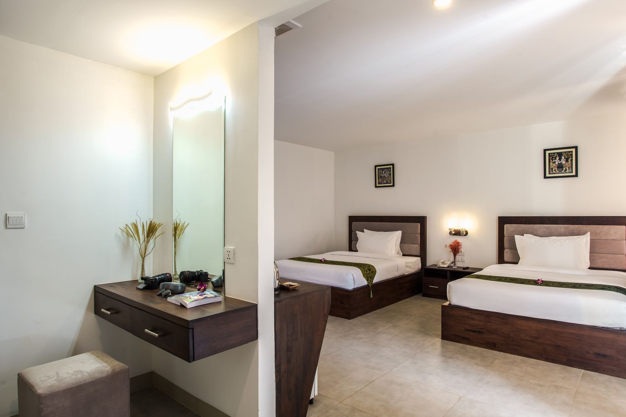 פנום פן Kuch Oudom Hotel מראה חיצוני תמונה